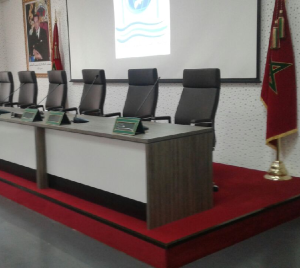 salle de conférence amphi 13