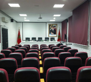 salle de conférence amphi 9